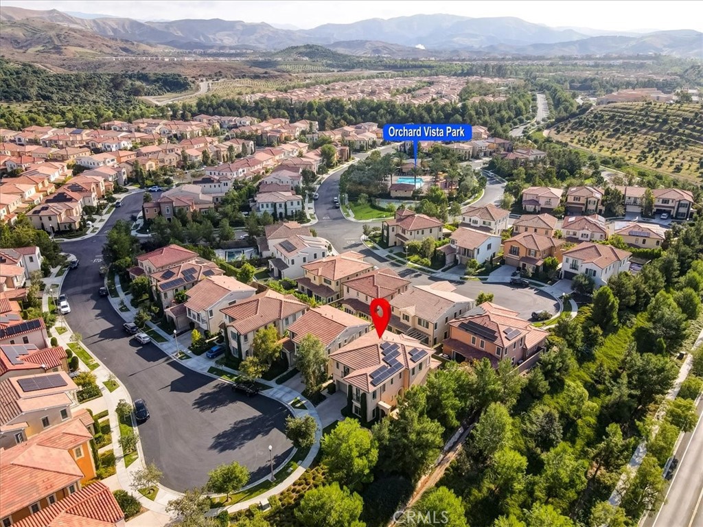https://media.crmls.org/medias/3eda00db-c945-4eb6-b77e-5e6459145d65.jpg?preset=X-Large