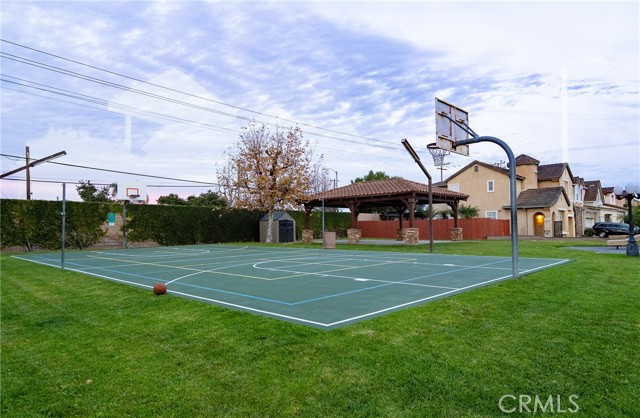 Detail Gallery Image 47 of 48 For 276 Cambria, Carson,  CA 90745 - 4 Beds | 3 Baths