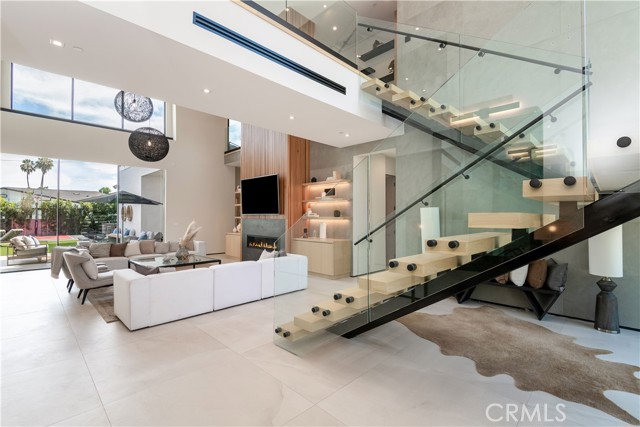 Detail Gallery Image 5 of 73 For 13340 Chandler Bld, Sherman Oaks,  CA 91401 - 6 Beds | 6 Baths