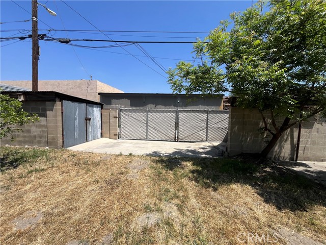 Detail Gallery Image 18 of 22 For 8942 Ilex Ave, Sun Valley,  CA 91352 - 2 Beds | 1 Baths