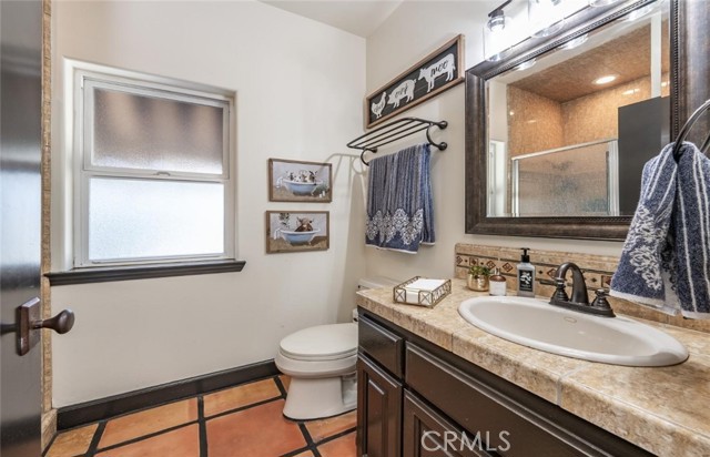 9172 Frontier Street, Hanford CA: https://media.crmls.org/medias/3edc2bdf-2e5b-4180-be10-3a7f44e04593.jpg