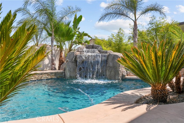 34770 Carina Place, Murrieta CA: https://media.crmls.org/medias/3edd089e-2911-494e-b28f-5fbcbfc9dd9c.jpg