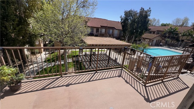 Detail Gallery Image 17 of 23 For 778 La Tierra St #H205,  Corona,  CA 92879 - 2 Beds | 2 Baths