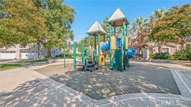 Detail Gallery Image 34 of 46 For 11450 Church St #84,  Rancho Cucamonga,  CA 91730 - 2 Beds | 2 Baths