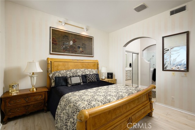 11 Classico Drive, Newport Coast CA: https://media.crmls.org/medias/3edf4c5d-4792-4ea0-9989-7f6db4b8263a.jpg
