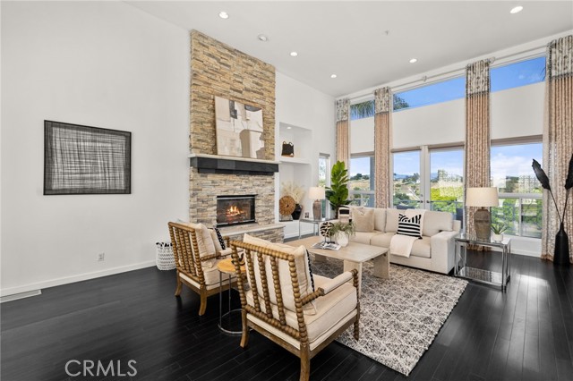 Detail Gallery Image 11 of 43 For 4462 Fallsbrae Rd, Fallbrook,  CA 92028 - 4 Beds | 3/1 Baths