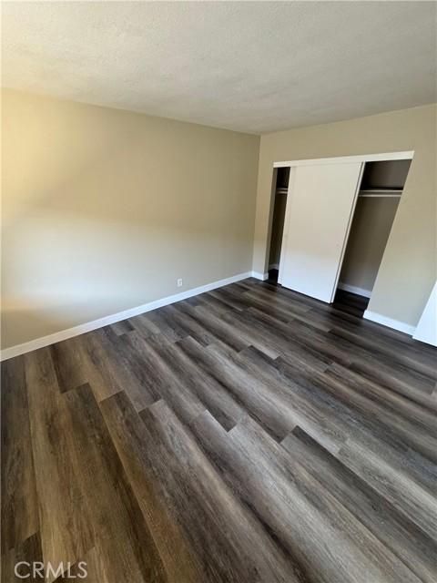 Detail Gallery Image 8 of 11 For 2155 Canyon Dr #D,  Costa Mesa,  CA 92627 - 2 Beds | 1 Baths