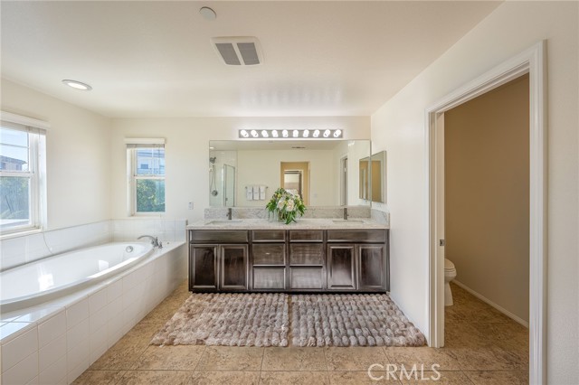 Detail Gallery Image 13 of 33 For 5062 Woodley Ridge, Rancho Cucamonga,  CA 91739 - 5 Beds | 4 Baths