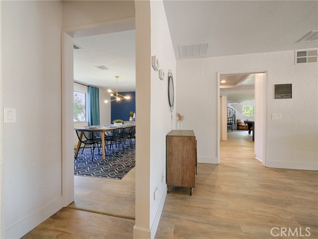 Detail Gallery Image 15 of 48 For 3060 E Verona Rd, Palm Springs,  CA 92262 - 5 Beds | 3 Baths