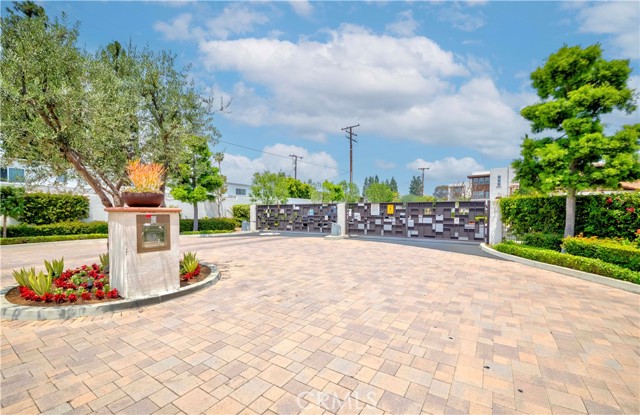 Image 43 of 45 For 9213 Sunshine Place