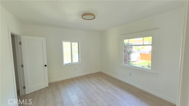490 Palisade Street, Pasadena CA: https://media.crmls.org/medias/3ee299b5-9f49-42f5-b78b-32162ab57f9d.jpg