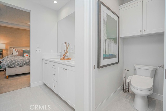 Detail Gallery Image 28 of 32 For 205 Oceano, Irvine,  CA 92602 - 3 Beds | 2/1 Baths