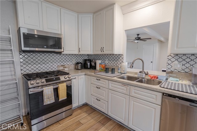 Detail Gallery Image 21 of 35 For 5052 Taft, Chino,  CA 91710 - 4 Beds | 3 Baths