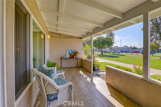 Detail Gallery Image 6 of 46 For 13720 Saint Andrews Dr 45k,  Seal Beach,  CA 90740 - 1 Beds | 1 Baths