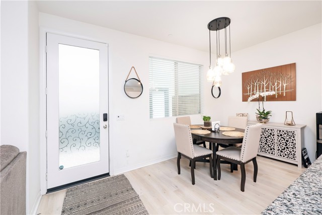 Detail Gallery Image 7 of 69 For 16657 Snowdrop Ln #2,  Fontana,  CA 92336 - 4 Beds | 3 Baths