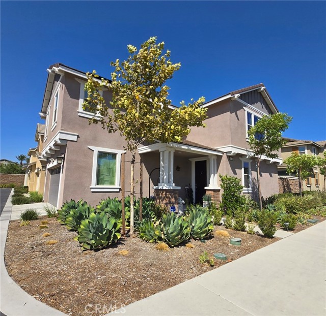 Detail Gallery Image 1 of 45 For 16720 Wyndham Ln, Fontana,  CA 92336 - 3 Beds | 2/1 Baths