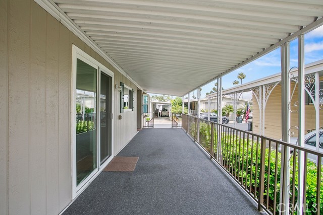 Detail Gallery Image 4 of 27 For 24921 Muirlands Bld #23,  Lake Forest,  CA 92630 - 2 Beds | 2 Baths