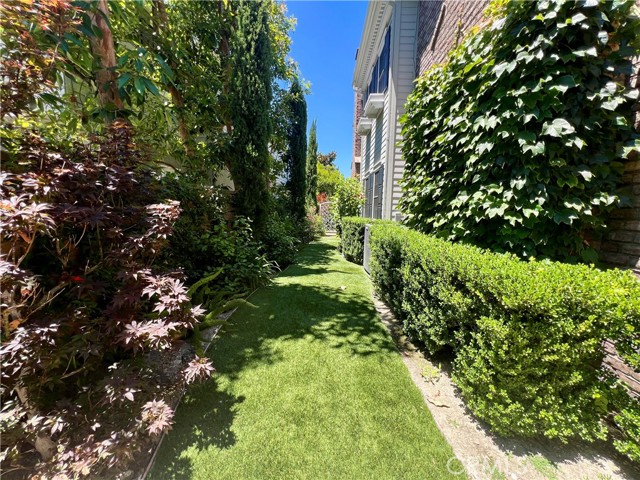 4 Andromeda Isle, Ladera Ranch CA: https://media.crmls.org/medias/3ee5c92d-25a6-4be1-ab57-cf92f164ff74.jpg