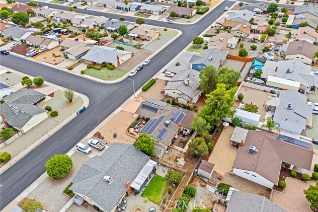 27831 Covington Way, Menifee CA: https://media.crmls.org/medias/3ee67980-5ecf-4916-916b-1e3fcca29c4d.jpg