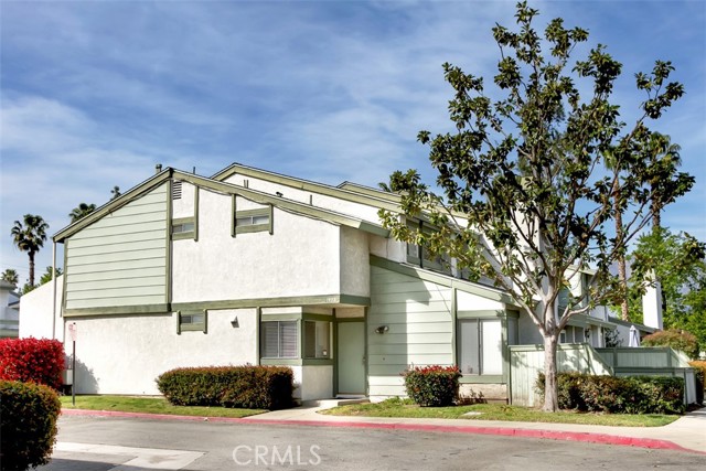 MLS# OC23046651