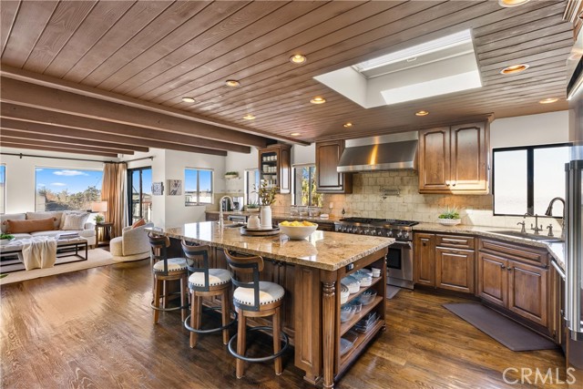 Image 7 of 41 For 3520 Alma  