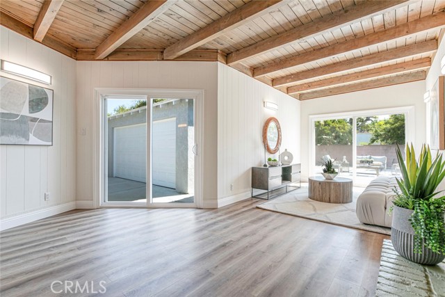 4250 McConnell Boulevard, Los Angeles CA: https://media.crmls.org/medias/3ee8cabf-6457-4fb0-882c-4d7d8272f38b.jpg