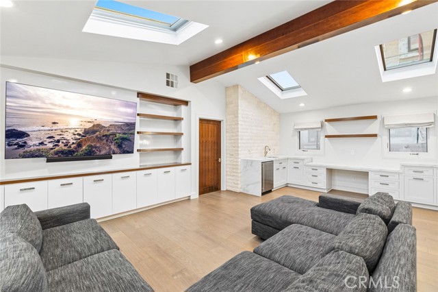 Detail Gallery Image 22 of 40 For 518 Marigold Avenue, Corona Del Mar,  CA 92625 - 4 Beds | 4 Baths