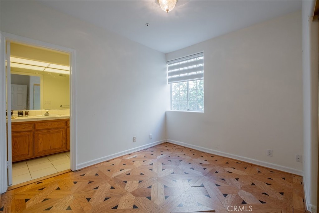 MLS #SR25010724 image #8