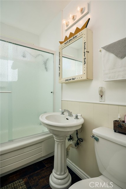 Detail Gallery Image 6 of 40 For 5022 Tasman, Huntington Beach,  CA 92649 - 3 Beds | 2 Baths