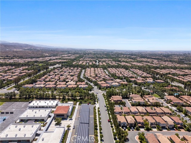 Detail Gallery Image 31 of 32 For 82 Meander St, Irvine,  CA 92620 - 4 Beds | 3/1 Baths