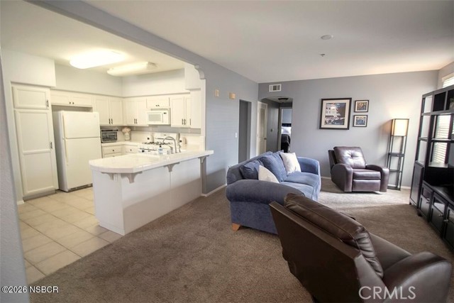 Detail Gallery Image 5 of 21 For 310 E Mccoy, Santa Maria,  CA 93455 - 2 Beds | 2 Baths