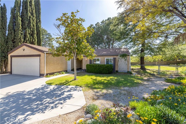 Image 3 for 27945 Oakgale Ave, Canyon Country, CA 91351