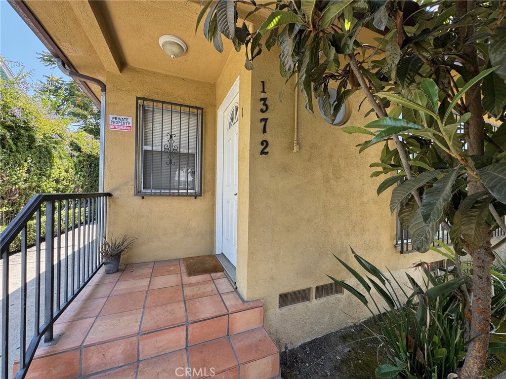 1372 W 36th Street #1