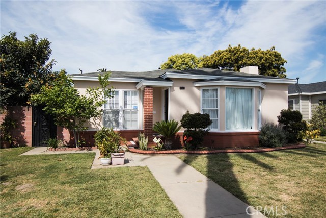 2521 Oregon Ave, Long Beach, CA 90806