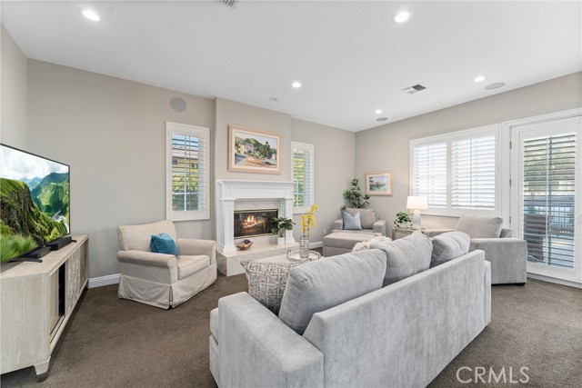 Detail Gallery Image 21 of 60 For 912 Harbor Crossing Ln, Marina Del Rey,  CA 90292 - 4 Beds | 2/1 Baths