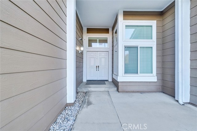 Detail Gallery Image 4 of 25 For 3916 N Flame Tree Ave, Rialto,  CA 92377 - 4 Beds | 2/1 Baths