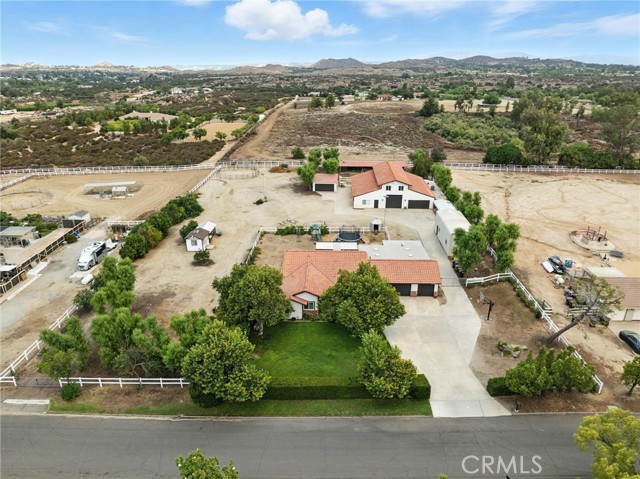 Detail Gallery Image 1 of 75 For 17940 Copper Queen Ln, Perris,  CA 92570 - 8 Beds | 3/1 Baths
