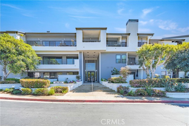 Detail Gallery Image 28 of 42 For 240 Nice #302,  Newport Beach,  CA 92663 - 2 Beds | 1/1 Baths