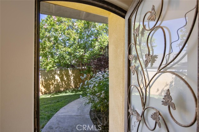 Detail Gallery Image 6 of 62 For 21120 Placerita Canyon Rd, Newhall,  CA 91321 - 5 Beds | 6 Baths