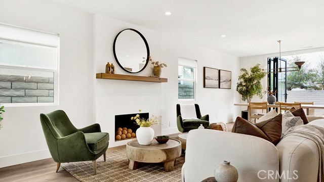 Detail Gallery Image 4 of 42 For 2735 Monogram, Long Beach,  CA 90815 - 5 Beds | 3 Baths