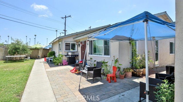 Detail Gallery Image 2 of 10 For 4310 W Camille St, Santa Ana,  CA 92704 - – Beds | – Baths