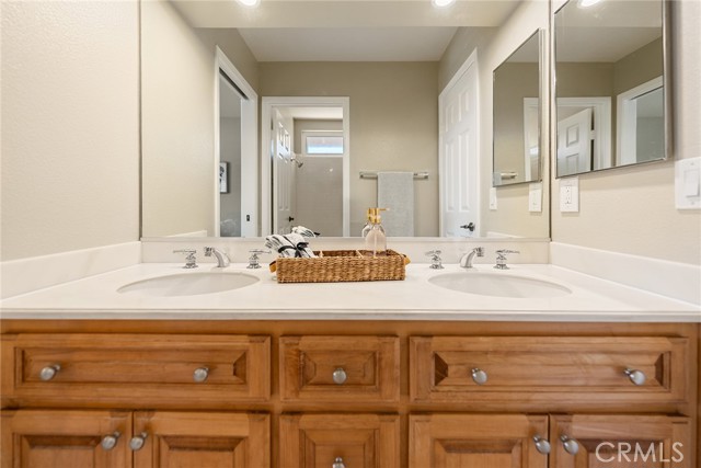 6335 E Smokey Avenue, Orange CA: https://media.crmls.org/medias/3ef05064-4796-4461-b5bb-6cac74713c46.jpg