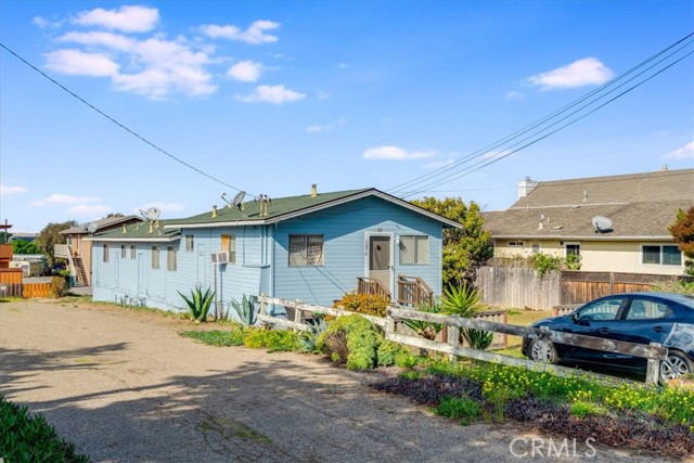 Detail Gallery Image 11 of 21 For 1247 3rd, Los Osos,  CA 93402 - 3 Beds | 3 Baths