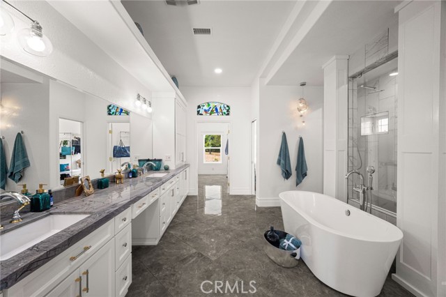 Detail Gallery Image 30 of 75 For 22252 Monte Rancho Dr, Temecula,  CA 92590 - 4 Beds | 4 Baths
