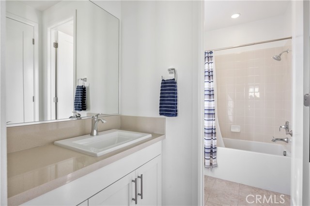 116 Via Bilbao, San Clemente CA: https://media.crmls.org/medias/3ef180d1-95f6-494a-b52a-88c30b884696.jpg