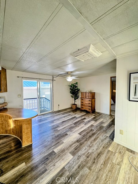 Detail Gallery Image 7 of 23 For 6259 East Sea Breeze Drive #30,  Long Beach,  CA 90803 - 2 Beds | 2 Baths