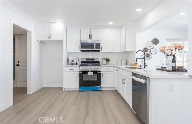 Detail Gallery Image 17 of 32 For 2609 Greenleaf, West Covina,  CA 91792 - 3 Beds | 3 Baths