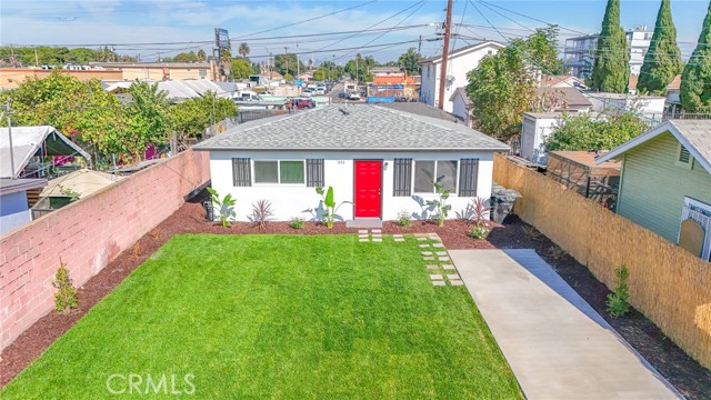 Detail Gallery Image 2 of 38 For 1533 E 87th St, Los Angeles,  CA 90002 - 2 Beds | 2 Baths