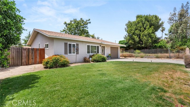 Image 3 for 527 N Woodland Ave, Banning, CA 92220
