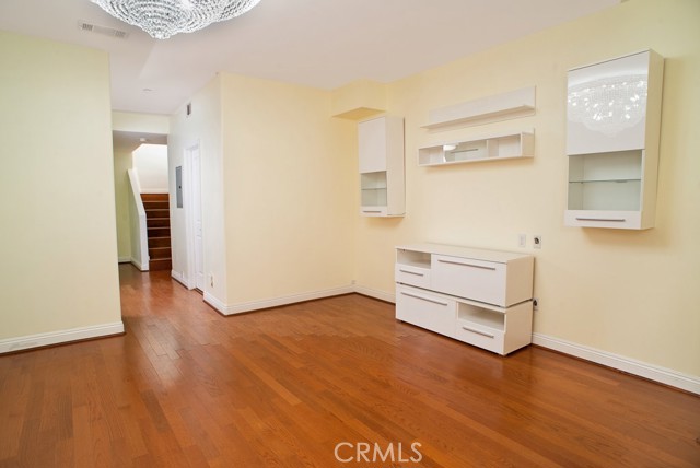 Detail Gallery Image 3 of 23 For 507 S Marengo Ave #4,  Pasadena,  CA 91101 - 2 Beds | 2 Baths